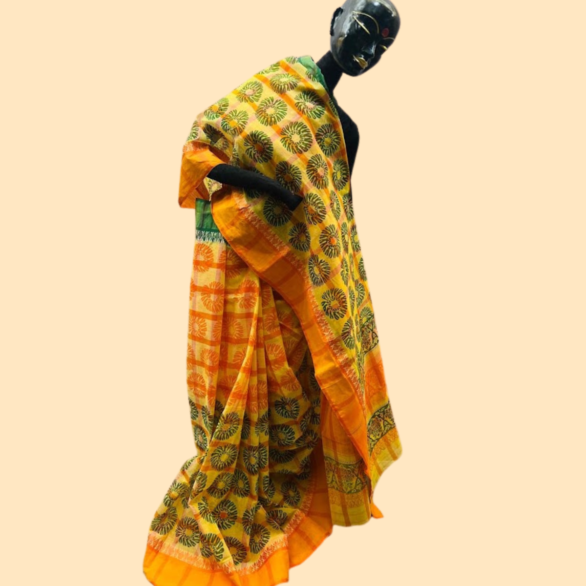 Floral Printed Dhaniakhali Saree