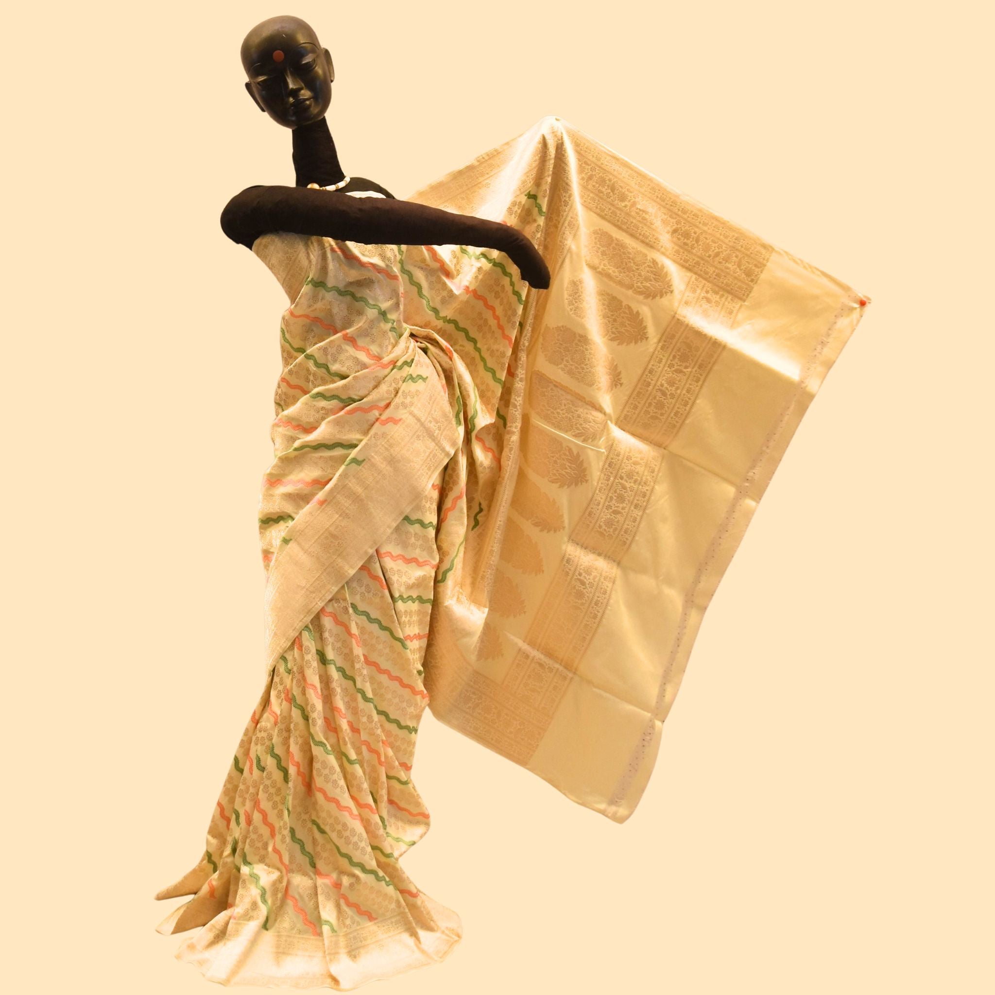 Off-white Katan Benarasi
