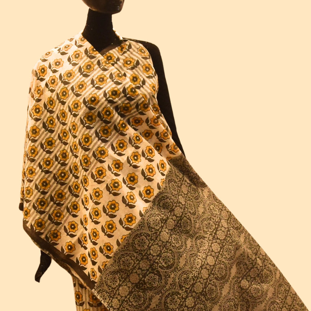 Floral Dhaniakhali Bengali Cotton Saree