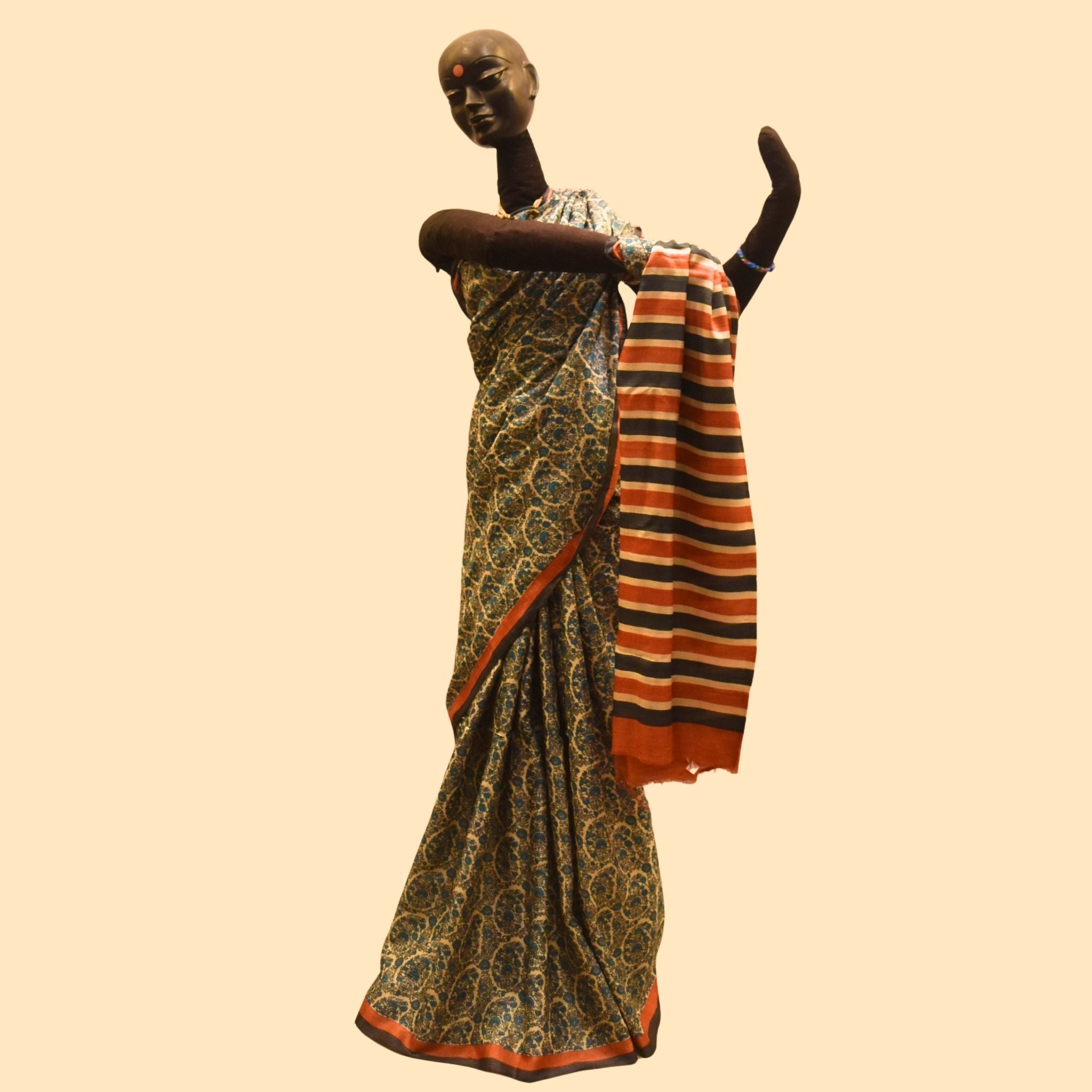 Tussar Saree with Paisleys