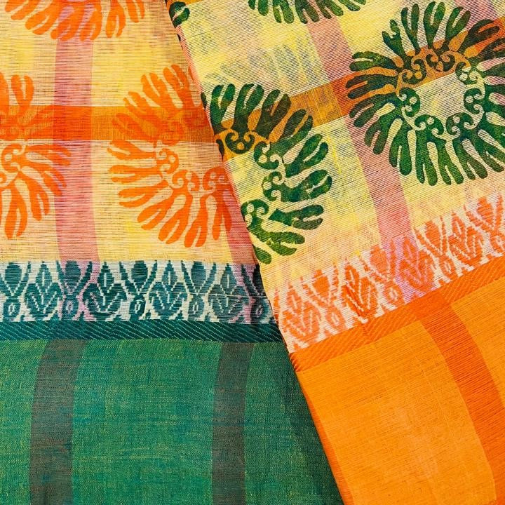 Floral Printed Dhaniakhali Saree